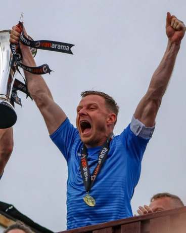 C罗表示法甲争冠格局生变关键战将检验轮换深度